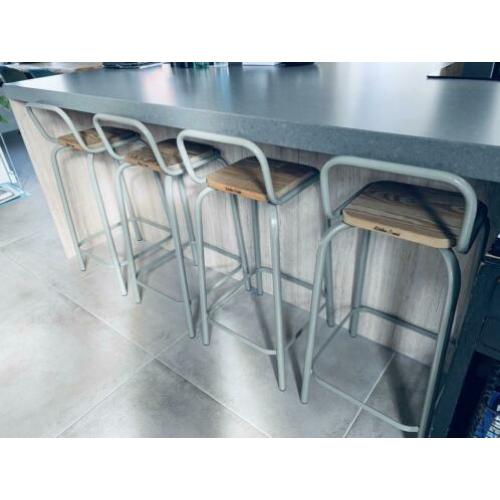 Super leuke bar/keuken krukken zgan
