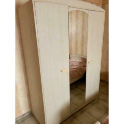 Volledige kinderkamer