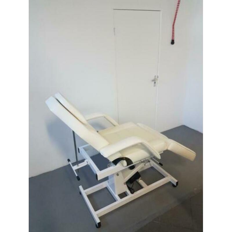 Behandelstoel voor schoonheidsbehandelingen/pedicure