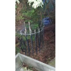 Ijzeren boom omhulsel en stalen platen, minstens 7 platen