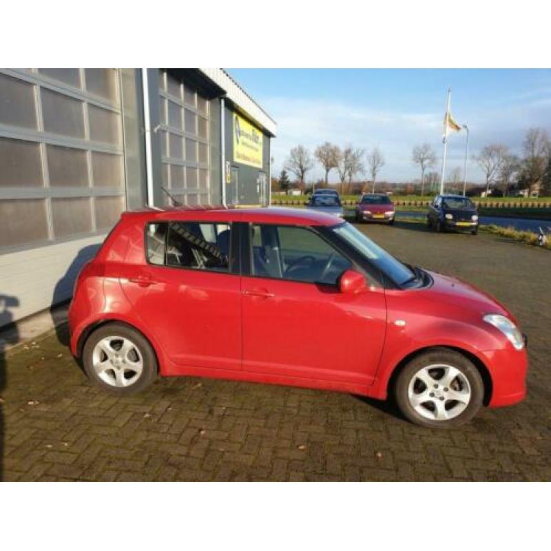 Suzuki Swift 1.3 5DRS 2006 Rood
