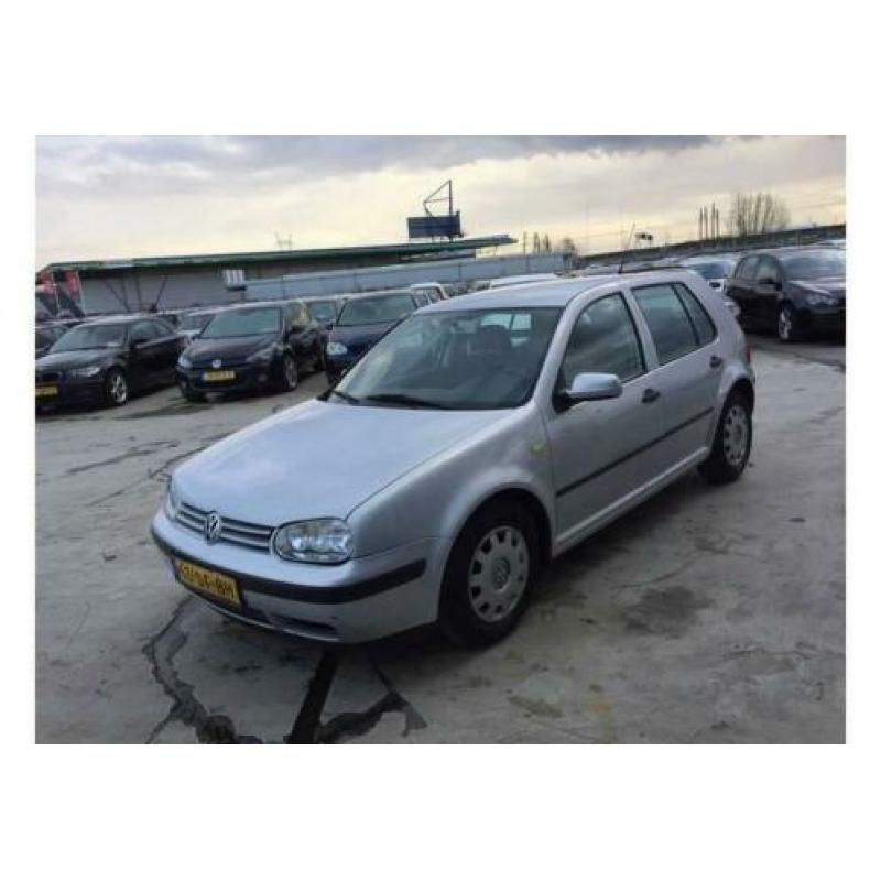 Volkswagen Golf 1.4 16v