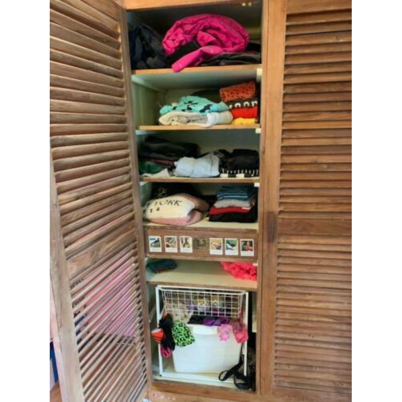 Unieke houten kast