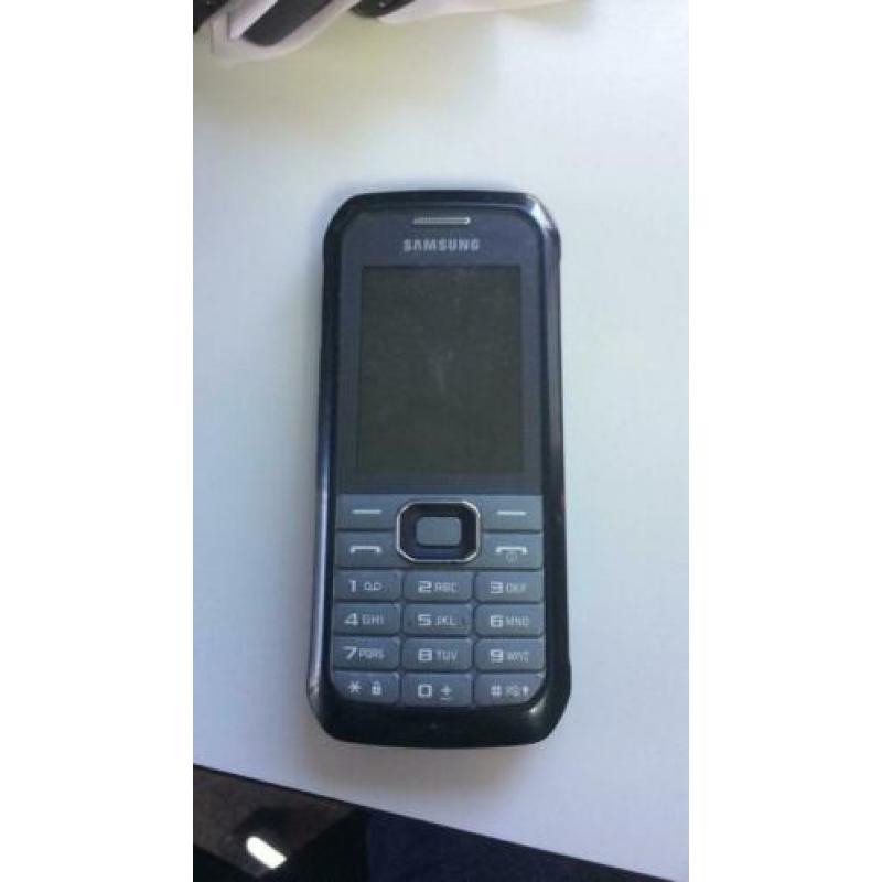 7 Samsung Telefoons en Veel Samsung Accu’s