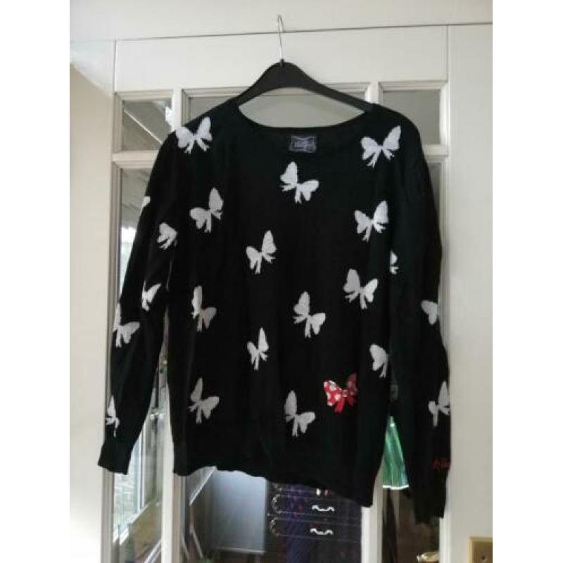 Minnie mouse trui maat L