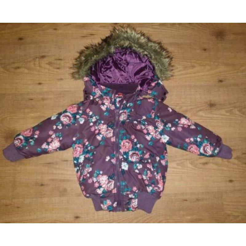 Twee jassen en een Skipak-Ski Overall