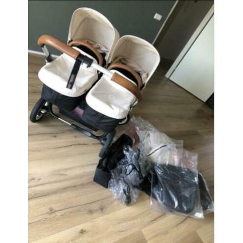 Bugaboo donkey tweeling kinderwagen met maxicosis