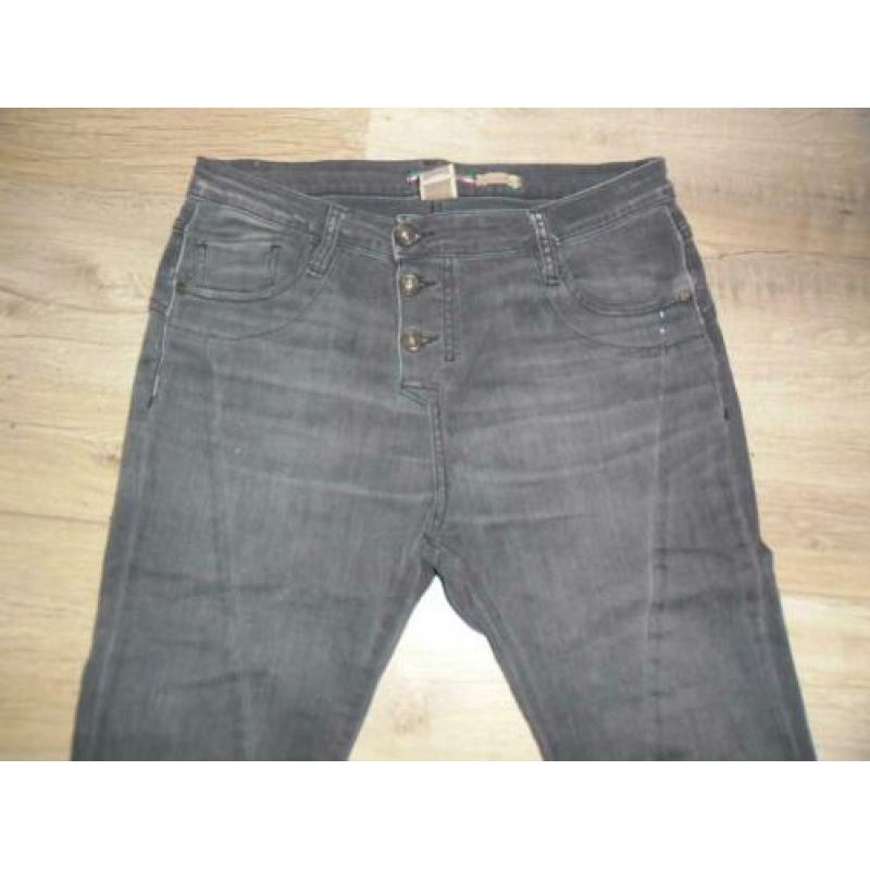 Please Grijze Baggy Spijkerbroek Jeans Met Verfspatten Mt L