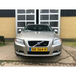 Volvo V70 2.4D D5 Kinetic,R-Design,Leer,TrekhaakNette auto