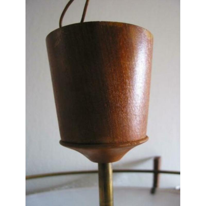 grote plafondlamp, plafonnière, teak, koper, goud, glas.