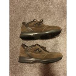 Hogan, nieuwe!! sneakers, bruin suede, maat 9 / 43,5