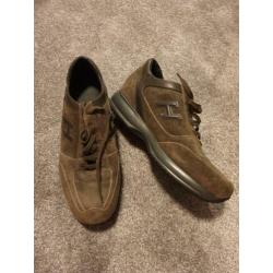Hogan, nieuwe!! sneakers, bruin suede, maat 9 / 43,5