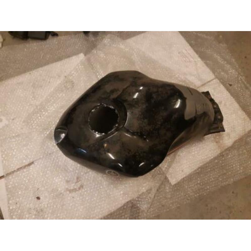 Tank kap ik geloof van de Yamaha TZR zie omschrijving