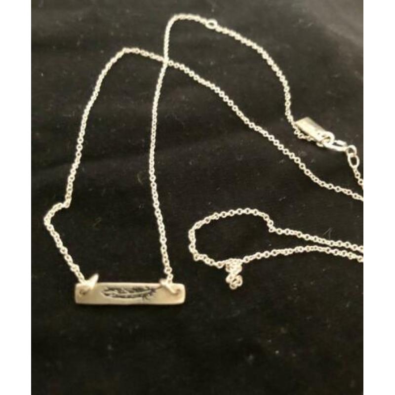 Minimalistische zilveren ketting met hanger