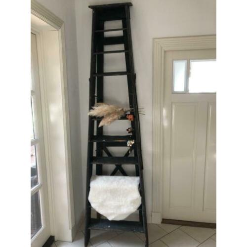 Vintage oude houten schilderstrap
