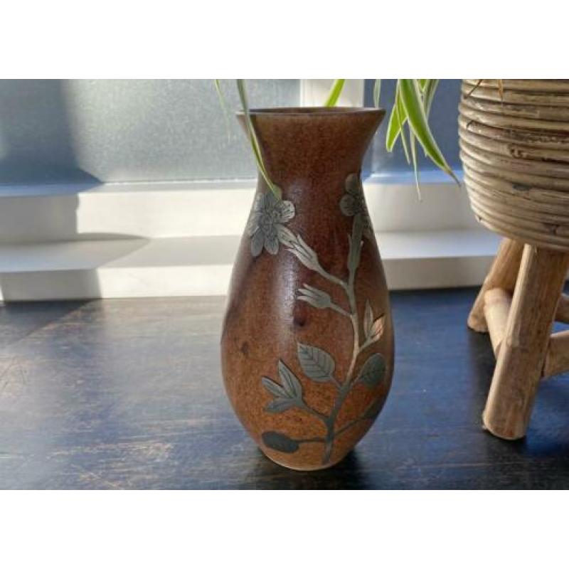 Vaas met verzilverde Opleg van Bloemen (gemerkt)