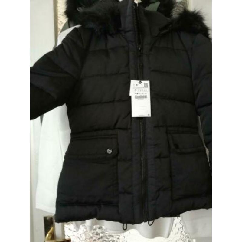 Nieuw Zara waterbestendige kort jas, zwart, maat S