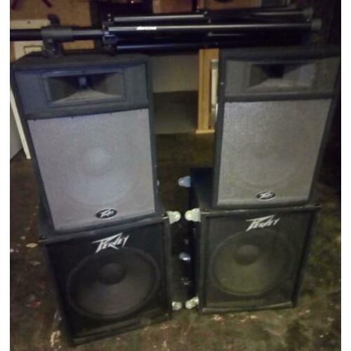 Complete set Peavey Pro15 + PV118 + PV2600 DJ geluidsset PA