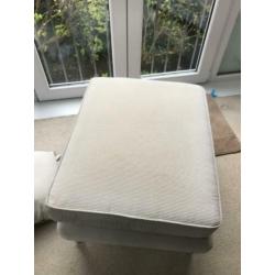 Witte fauteuil