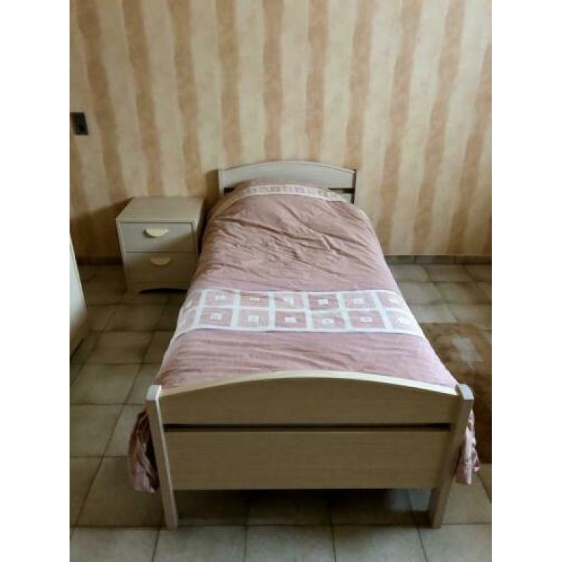Volledige kinderkamer