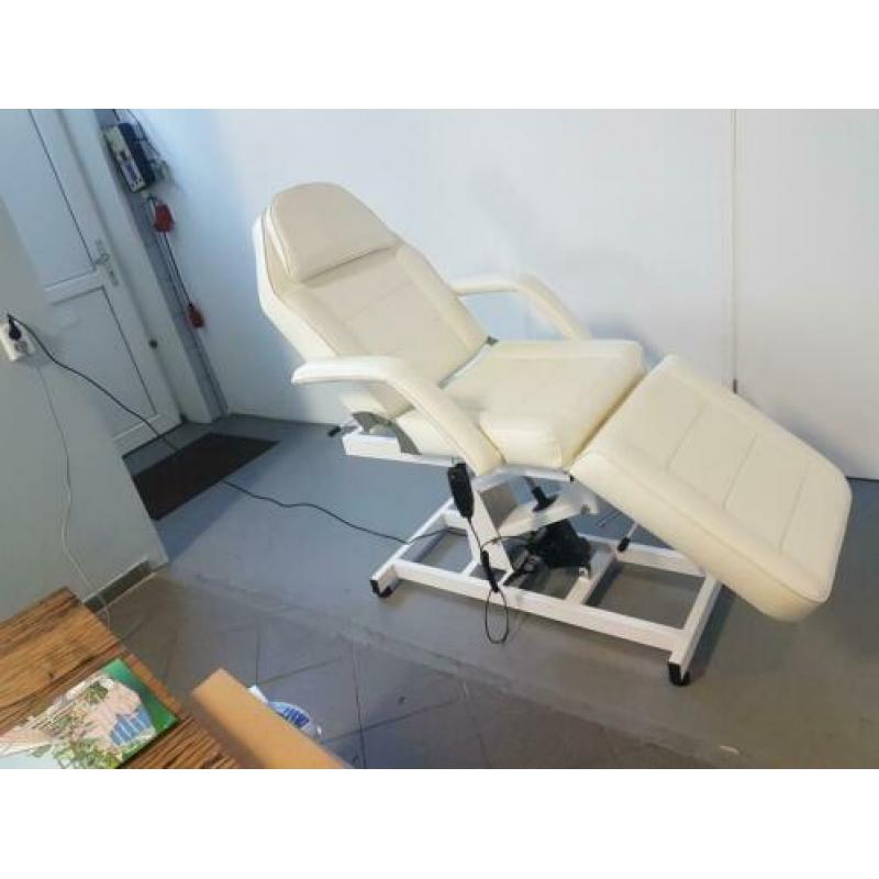 Behandelstoel voor schoonheidsbehandelingen/pedicure