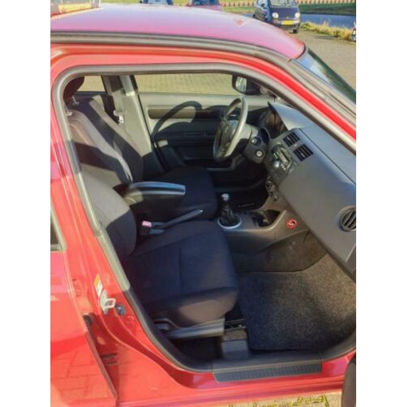Suzuki Swift 1.3 5DRS 2006 Rood