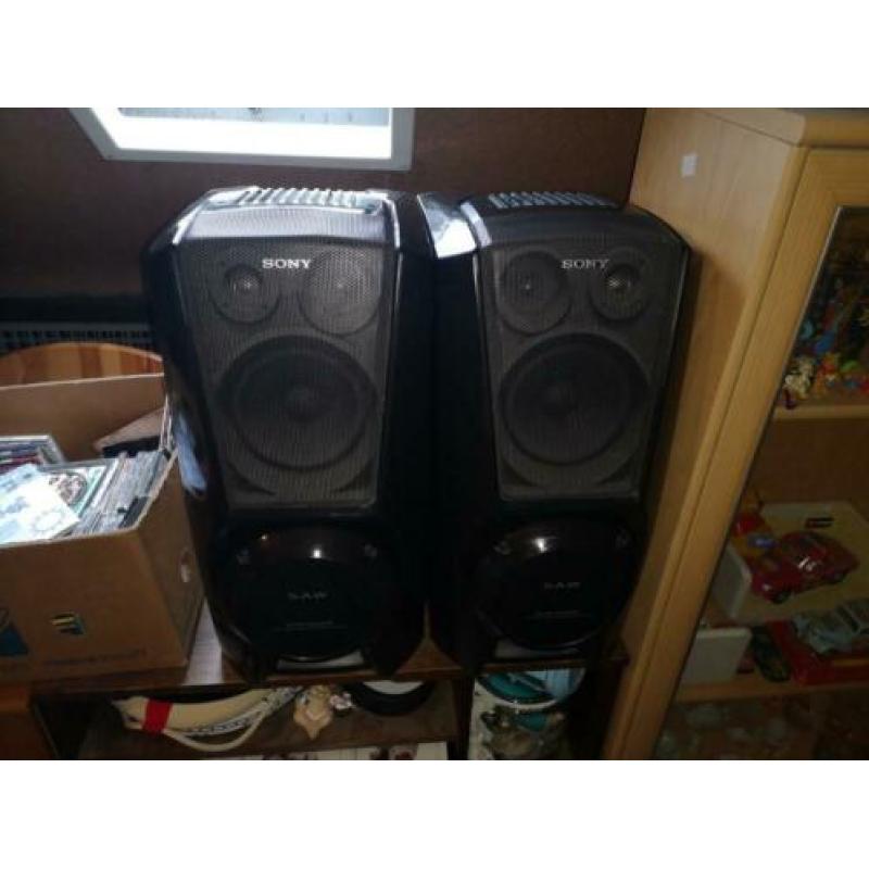 Sony XB8AV stereo toren + Sony SS-XB8AV speakers