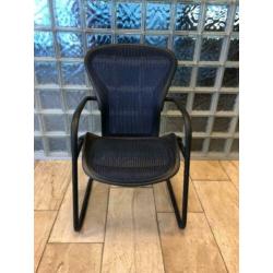 Herman Miller Aeron vergaderstoelen, blauw