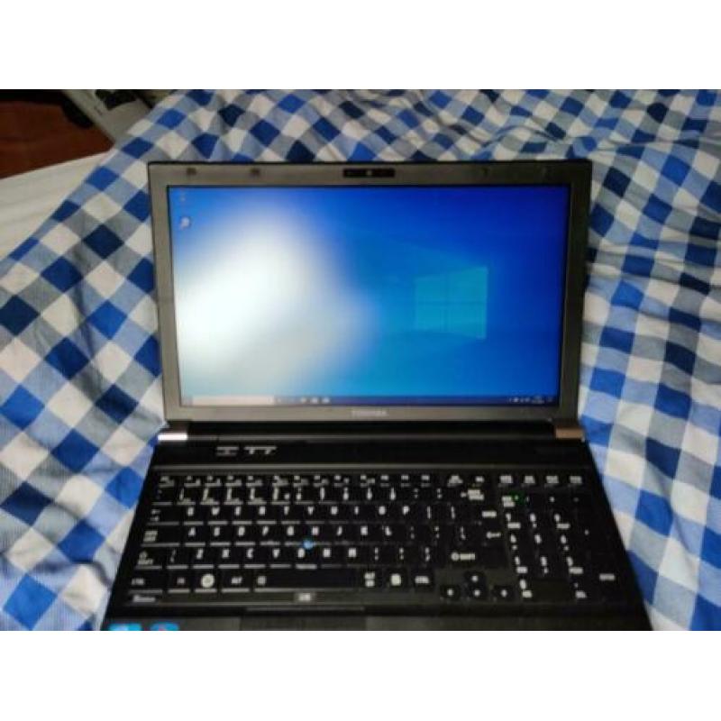 Toshiba Tecra R850, i7, SSD, 8GB RAM