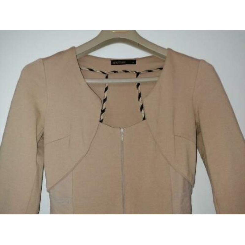 Supertrash mooi jurkje/ maat XS/ OPRUIMING