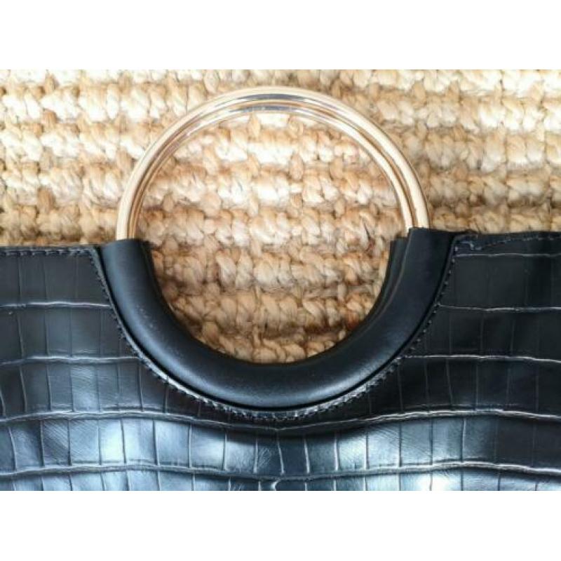 Superleuk PU lederlook tas met goudkleurige greep en tasje