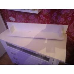 Witte commode met legplank MDF goede kwaliteit