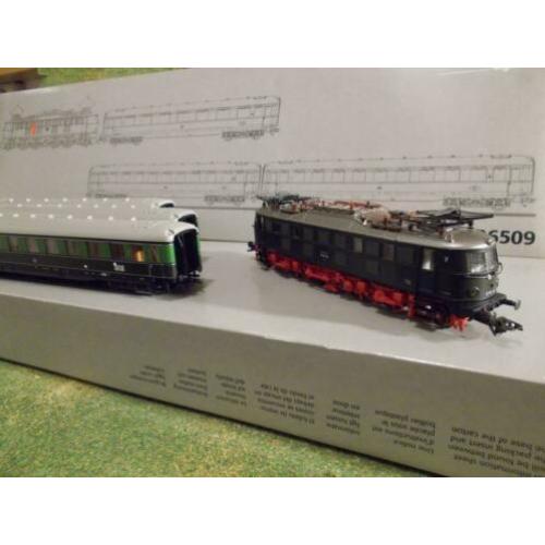 Marklin Digitale DDR treinset 26509 E18 + 3 wagons