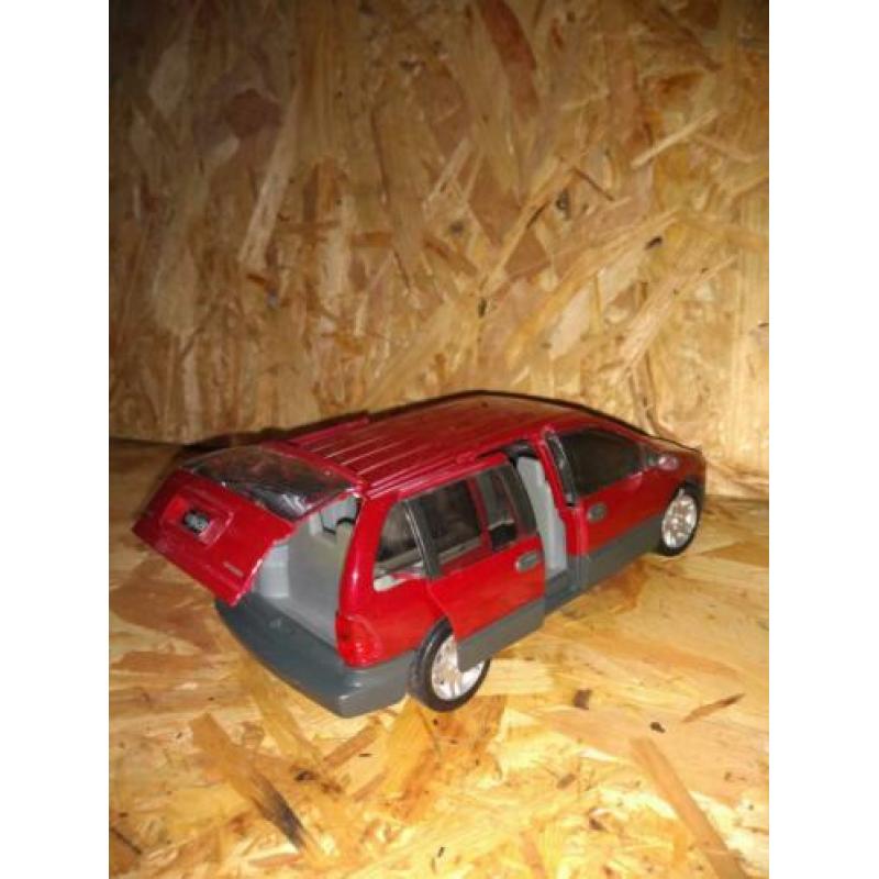 Chrysler Voyager / Dodge Caravan