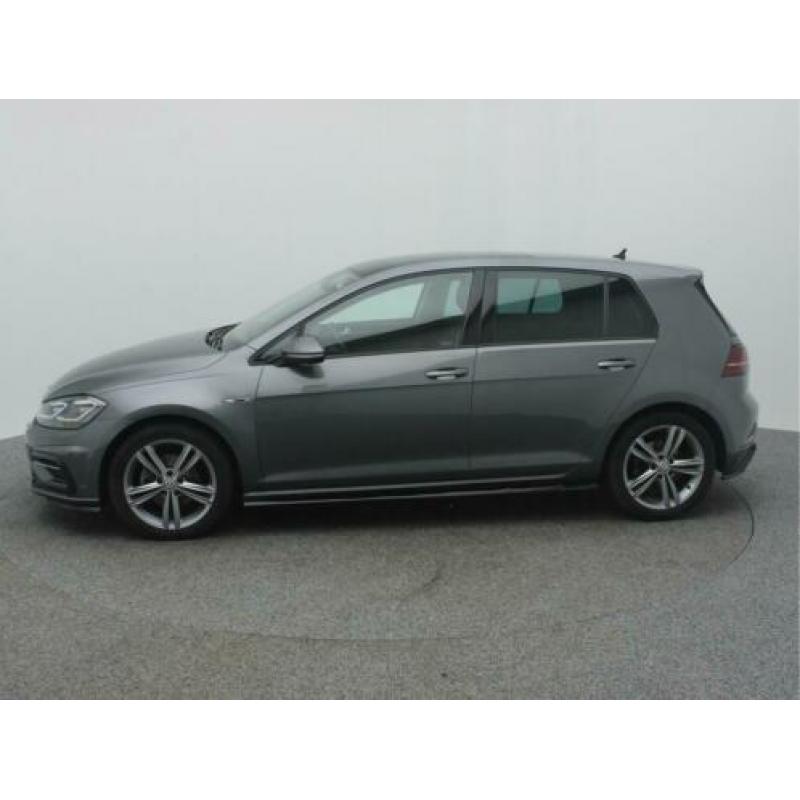 Volkswagen Golf 1.5 TSI Highline Business R TC37636 | DSG Au