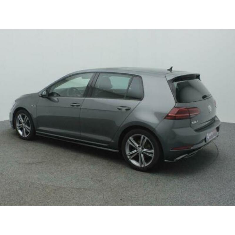 Volkswagen Golf 1.5 TSI Highline Business R TC37636 | DSG Au