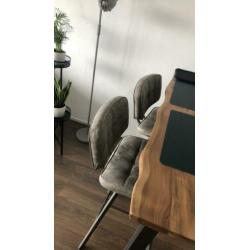 4-delige set. Nieuw