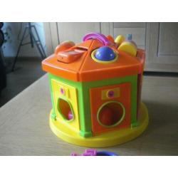 Te koop nieuw vormen speelhuisje
