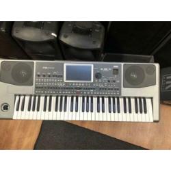 veel Keyboards Yamaha, Korg, Roland