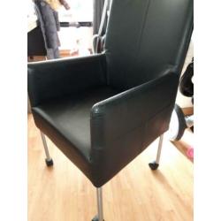 6 leren stoelen