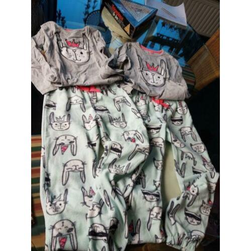 Bijna gratis doos kinderkleding maat 116 122 134