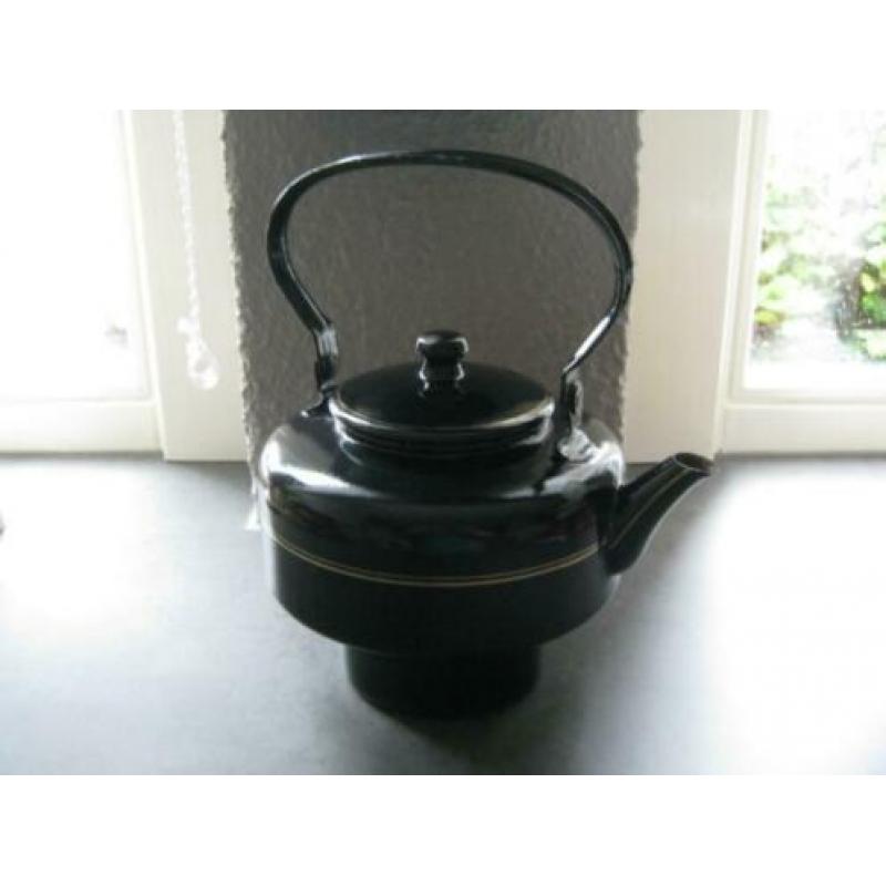 zwart emaille chocoladeketel met bies