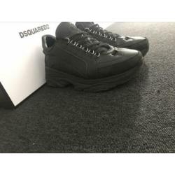 DSQUARED2 schoenen maat 43