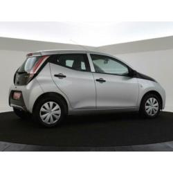 Toyota Aygo 1.0 VVT-i x-now