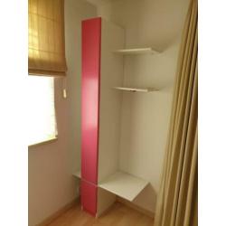 Leuke kast van Interstar, kleur roze