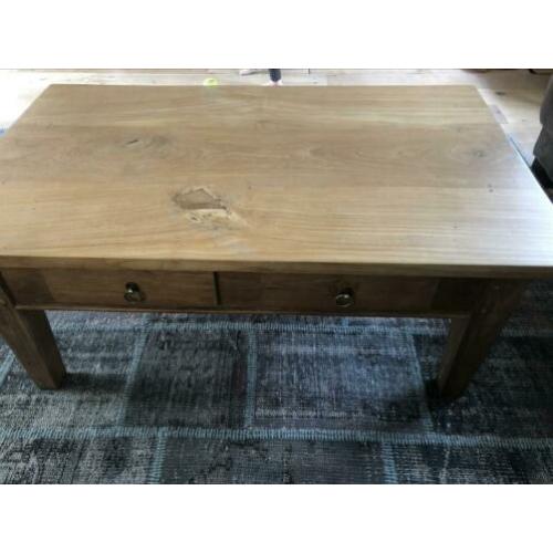 Degelijke teakhouten salontafel! 120x72x46 cm