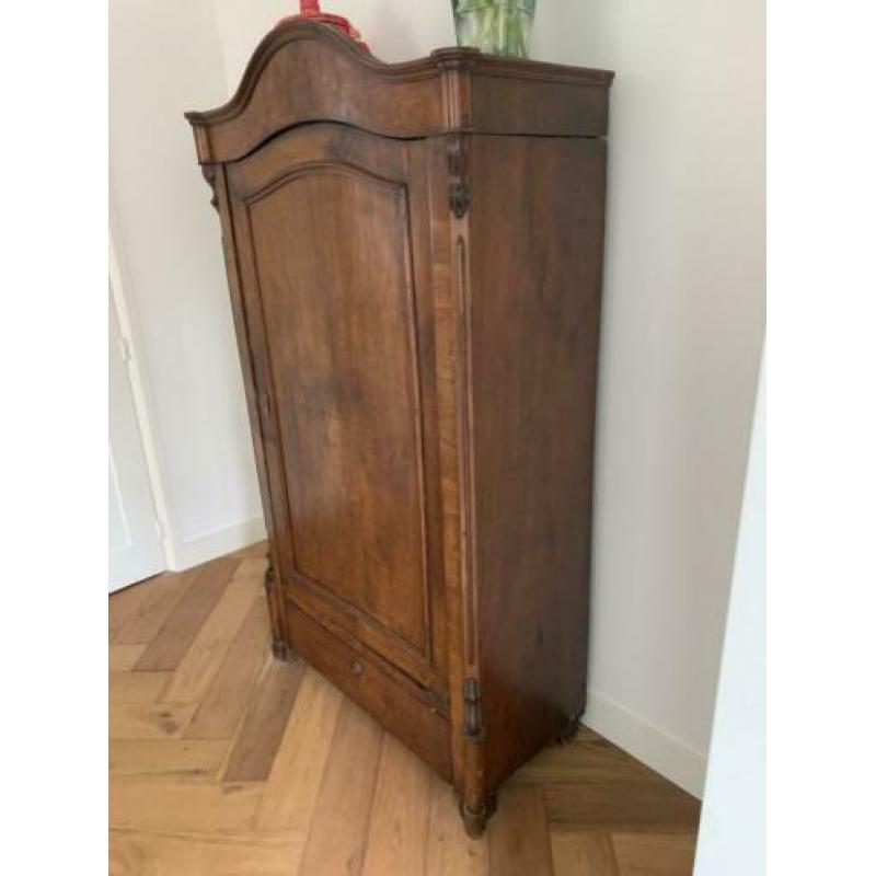 Franse kuifkast