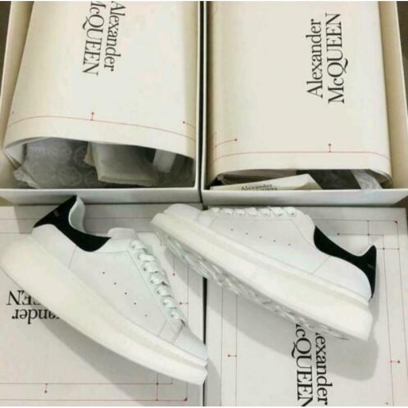 Alexander McQueen Sneakers