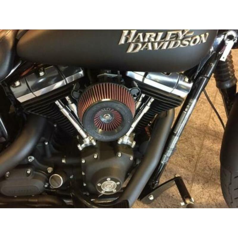 HARLEY-DAVIDSON STREET BOB FXDB (bj 2012)