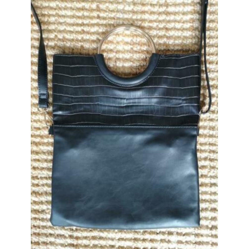 Superleuk PU lederlook tas met goudkleurige greep en tasje